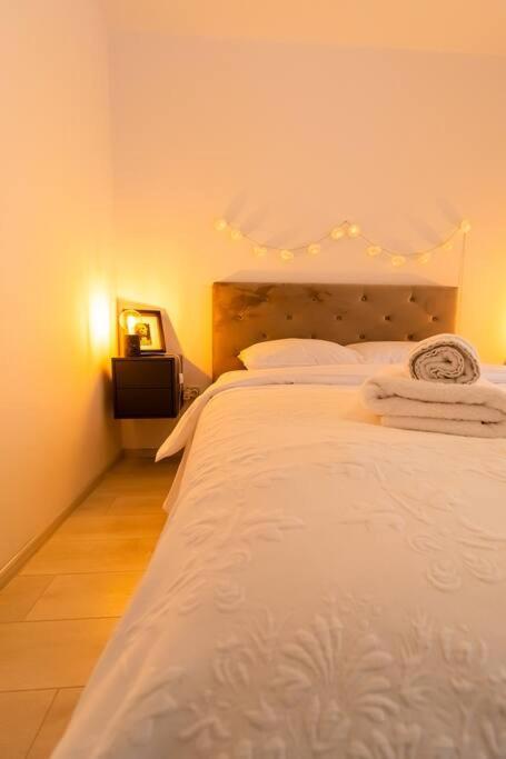 Arte - 2 Bedroom Apartment Near Coresi Mall With Free Parking Brašov Exteriér fotografie
